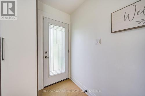 30 DALE AVENUE , Hamilton, Ontario L8G 3L9 5