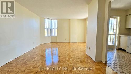 610 - 5795 YONGE STREET , Toronto, Ontario M2M 4J3 2