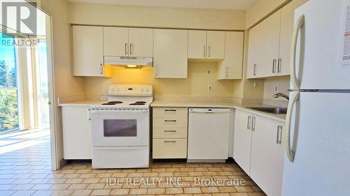 610 - 5795 YONGE STREET , Toronto, Ontario M2M 4J3 4