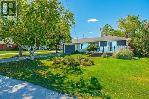 UPPER - 71 LAKESIDE DRIVE , Grimsby, Ontario L3M 2L4 4