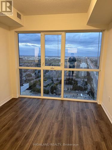 2208 - 15 WATERGARDEN DRIVE , Mississauga, Ontario L5R 0H4 5
