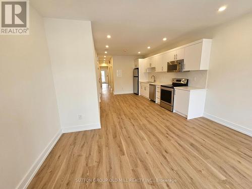 2ND FLOOR - 3293 DUNDAS STREET W , Toronto, Ontario M6P 2A5 2