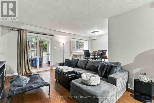 228 RANDS ROAD , Ajax, Ontario L1S 3Y5 3