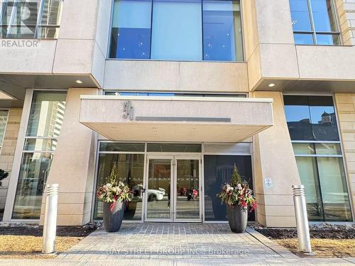 3001 - 500 SHERBOURNE STREET , Toronto, Ontario M4X 1L1 2