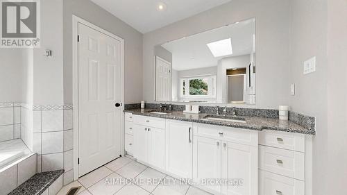 1580 Kettlebrook Lane, Mississauga, ON 