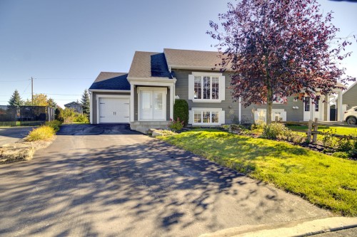 9455 Rue Yvon-Paiement , Mirabel, QC J7N 2G6 1