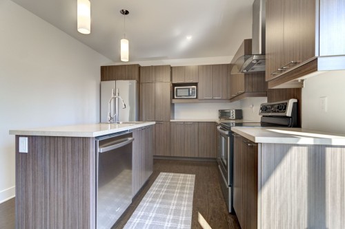 9455 Rue Yvon-Paiement , Mirabel, QC J7N 2G6 5
