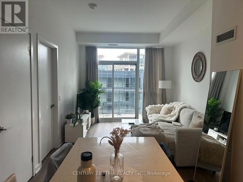 707 - 38 IANNUZZI STREET , Toronto, Ontario M5V 0S2 4