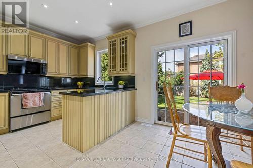 2317 PARKGLEN AVENUE , Oakville, Ontario L6M 4R3 4