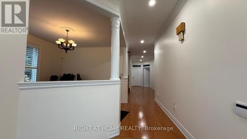 96 BRADGATE DRIVE , Markham, Ontario L3T 7M3 2