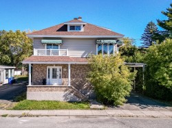 323  - 327 Rue Cyr N. Thetford Mines, QC G6G 4E6