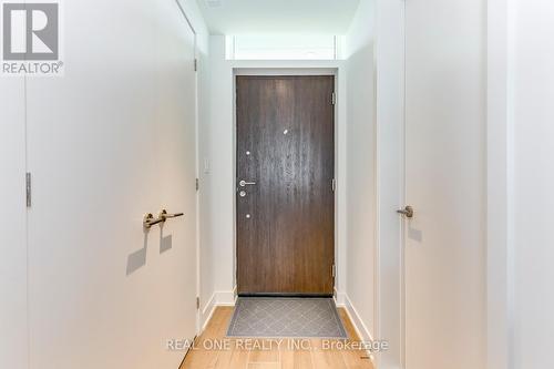 42 SONIC WAY , Toronto, Ontario M3C 0P3 3
