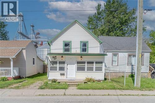 32 Degge STREET  Chatham, ON N7M 4X2