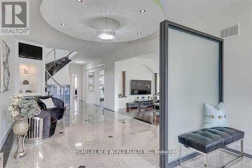 UPPER - 30 RURAL AVENUE , Toronto, Ontario M1S 2C9 2