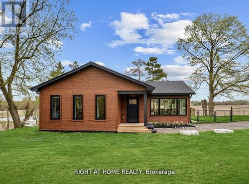 17083 WARDEN AVENUE  Whitchurch-Stouffville, ON L4A 2W1