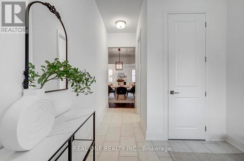 4157 HILLSBOROUGH CRESCENT , Oakville, Ontario L6H 3P9 3