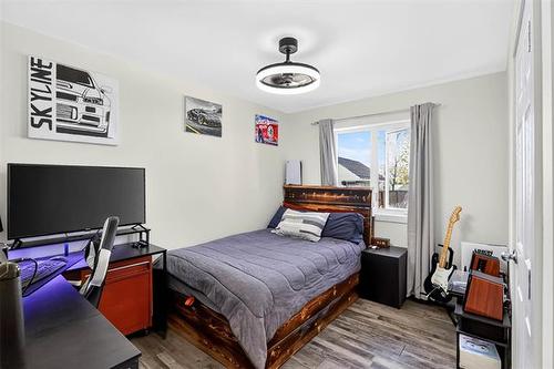 46 Carleton Dr, Steinbach, MB 