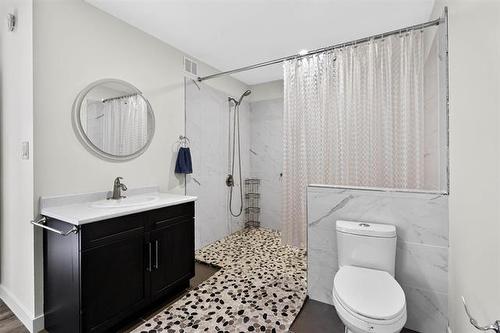 46 Carleton Dr, Steinbach, MB 