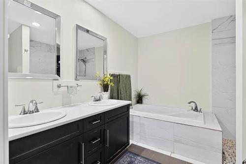 46 Carleton Dr, Steinbach, MB 