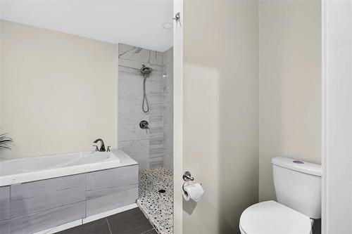46 Carleton Dr, Steinbach, MB 