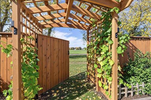 46 Carleton Dr, Steinbach, MB 
