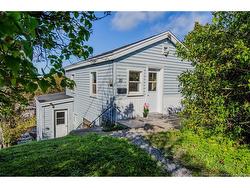 10 Jardine ST Saint John, NB E2J 2J7