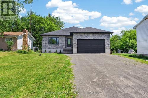 115 HELLEN STREET  Leeds And The Thousand Islands, ON K0H 2N0