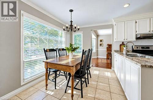 Eat-in kitchen - 469 Westvale Drive, Waterloo, ON 