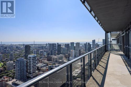6005 - 7 GRENVILLE STREET , Toronto, Ontario M4Y 0E9 3