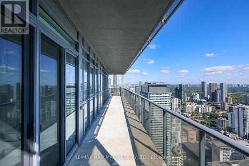 6005 - 7 GRENVILLE STREET , Toronto, Ontario M4Y 0E9 4