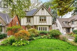 124 BRENTWOOD ROAD N Toronto, ON M8X 2C6