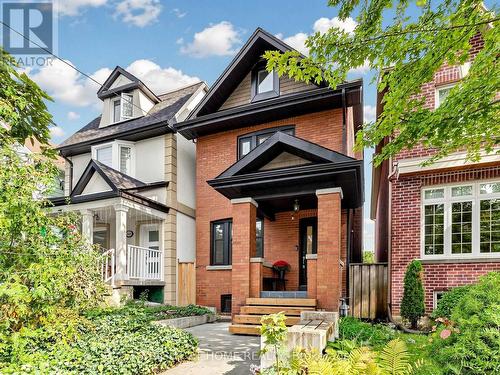 813 CARLAW AVENUE , Toronto, Ontario M4K 3L1 2