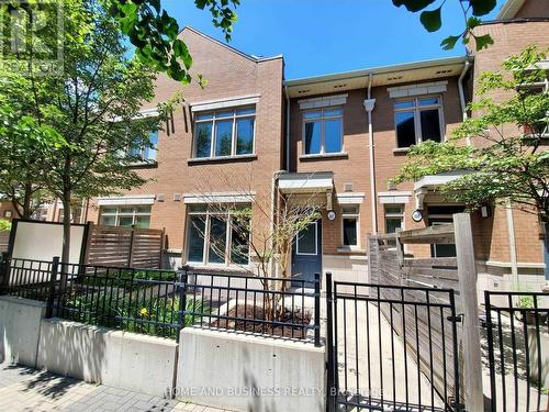 107 - 383 PRINCE OF WALES DRIVE  Mississauga, ON L5B 0C6