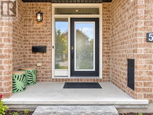 534 GRAND TULLY WAY , Ottawa, Ontario K1V 2M8 2