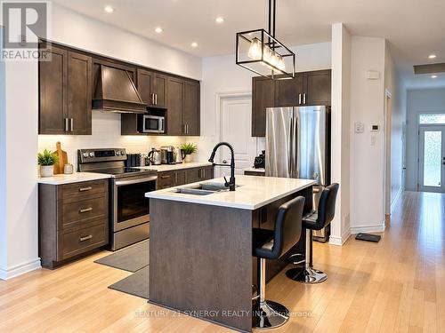 534 GRAND TULLY WAY , Ottawa, Ontario K1V 2M8 5