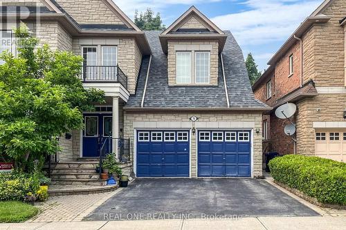 75 GREEN MEADOWS CIRCLE , Toronto, Ontario M2J 5G6 3
