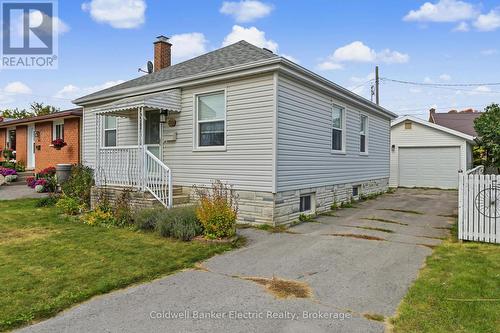 440 HOWDEN STREET , Peterborough (Otonabee Ward 1), Ontario K9J 4B3 2