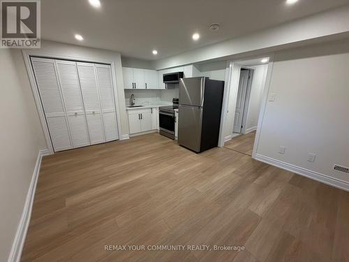 281 FERNDALE DRIVE S , Barrie, Ontario L4N 8K1 3