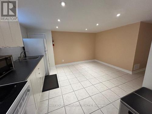 BASEMENT - 49 LOCKERBIE AVENUE , Toronto, Ontario M9N 3A3 4