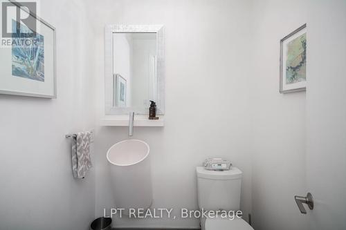 847 Walkley Road, Ottawa, ON 