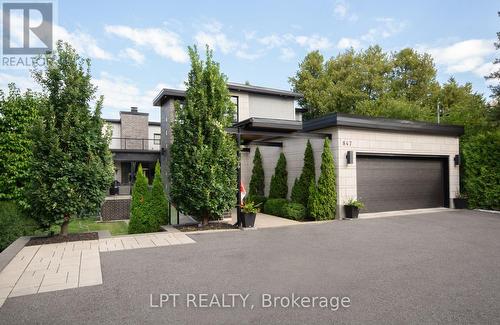 847 Walkley Road, Ottawa, ON 