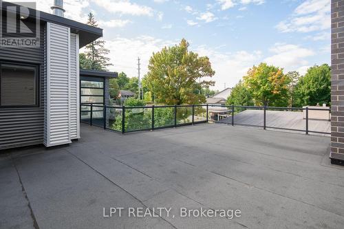 847 Walkley Road, Ottawa, ON 