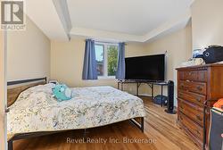 Bedroom Primary - Unit 1 - 