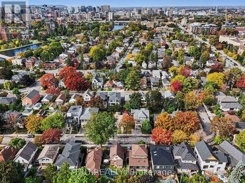Steps from the Rideau Canal, shops, restaurants - 51 Merritt Avenue, Ottawa, ON 
