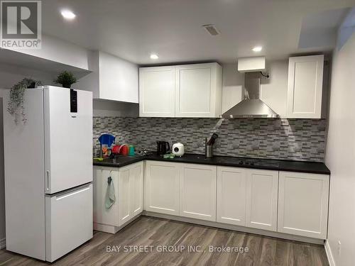 BSMT-2 - 1966 KEMPTON PARK DRIVE , Mississauga, Ontario L5M 2Z7 4