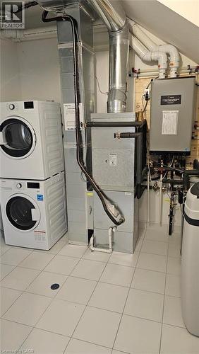 40 PALACE Street Unit# J2 , Kitchener, Ontario N2E 3R9 5