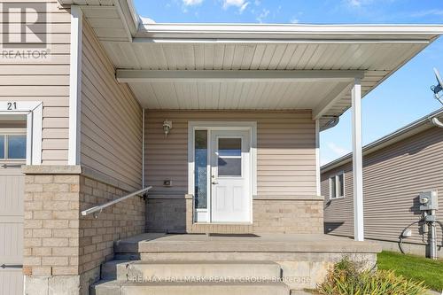21 - 21 PERTHMORE STREET , Perth, Ontario K7H 3P1 3
