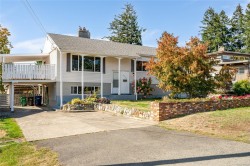 2061 Forest Dr Nanaimo, BC V9S 2R8