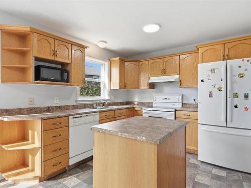 113 Feruz Crescent, Halifax, NS 
