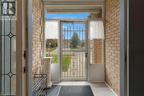 Front Vestibule - 94 Dawn Crescent, Cambridge, ON 